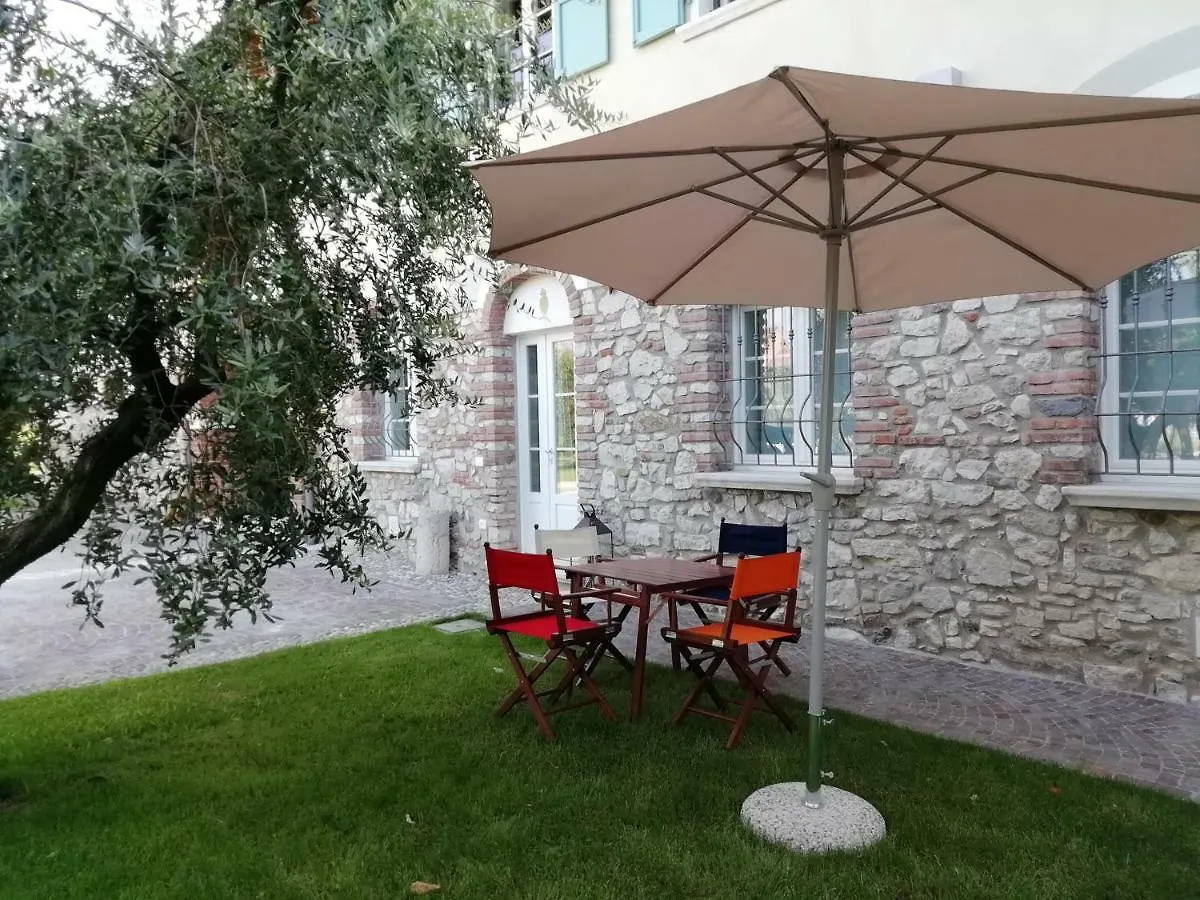דירה דסנזאנו דל גארדה Villa Colli Storici