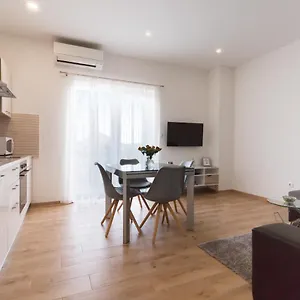Lusani Appartement Split